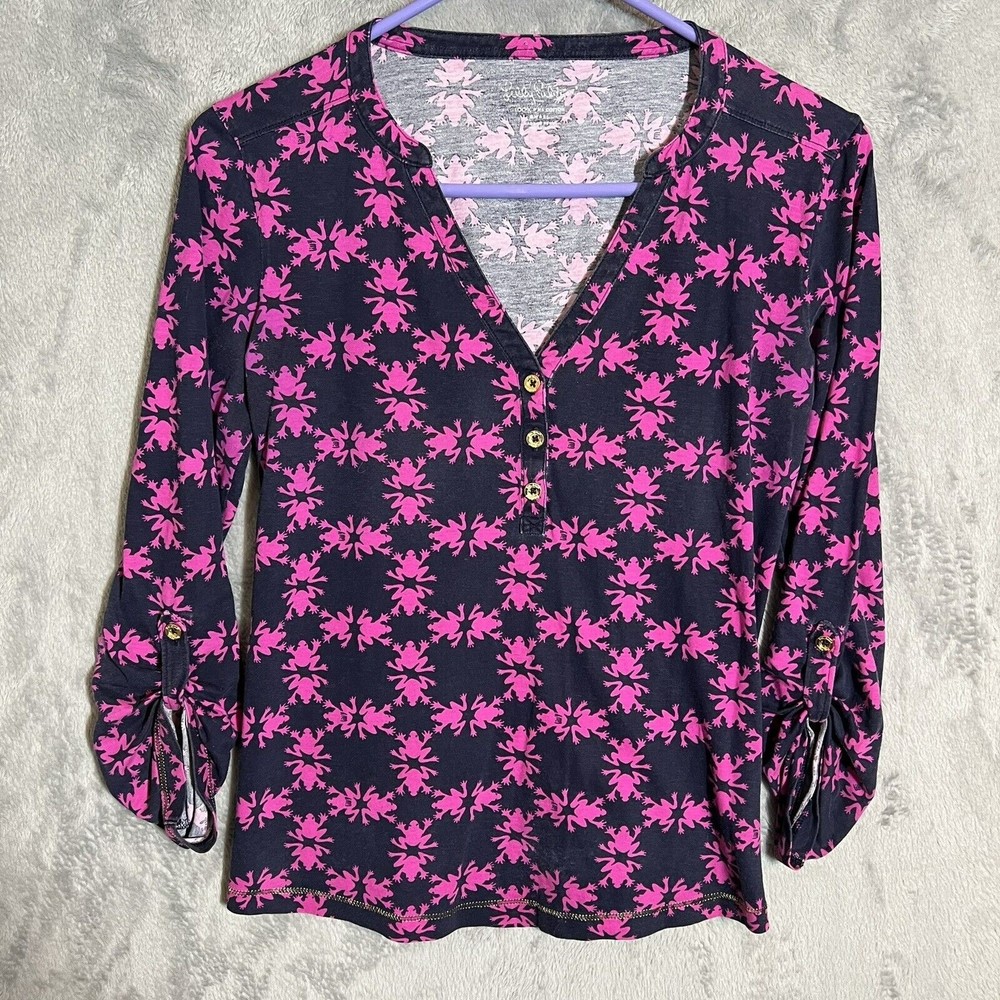 Lilly Pulitzer Basic Shirt Size S Pink Blue Frogs Pima Cotton‎ V-Neck Stretch